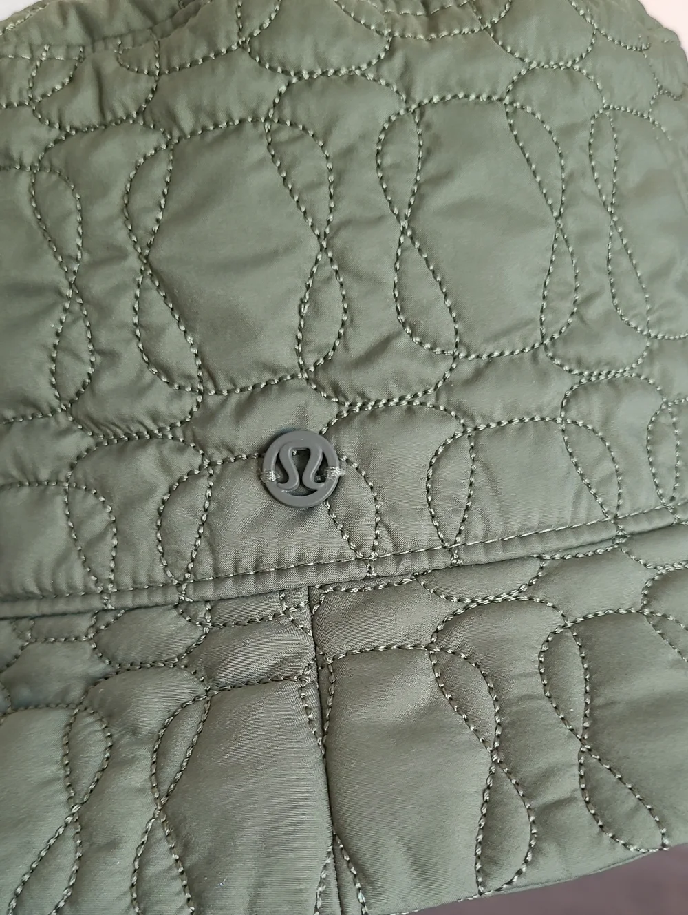 Lululemon Reversible Quilted Bucket Hat S/M Olive Green Primaloft Casual Gorp
